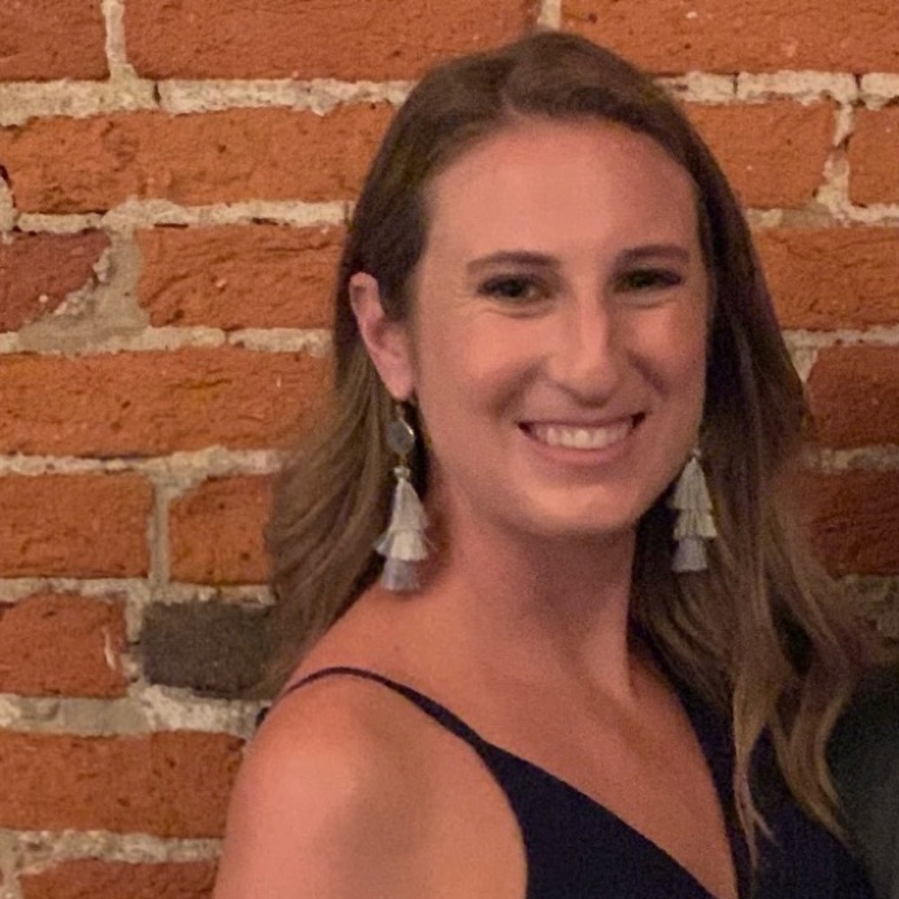Meet your Posher, Julia